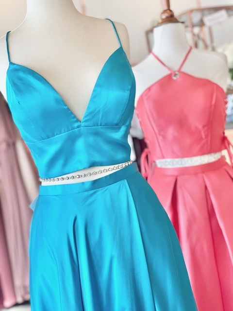 End of Season PROM BLOWOUT!!!. Desktop Image