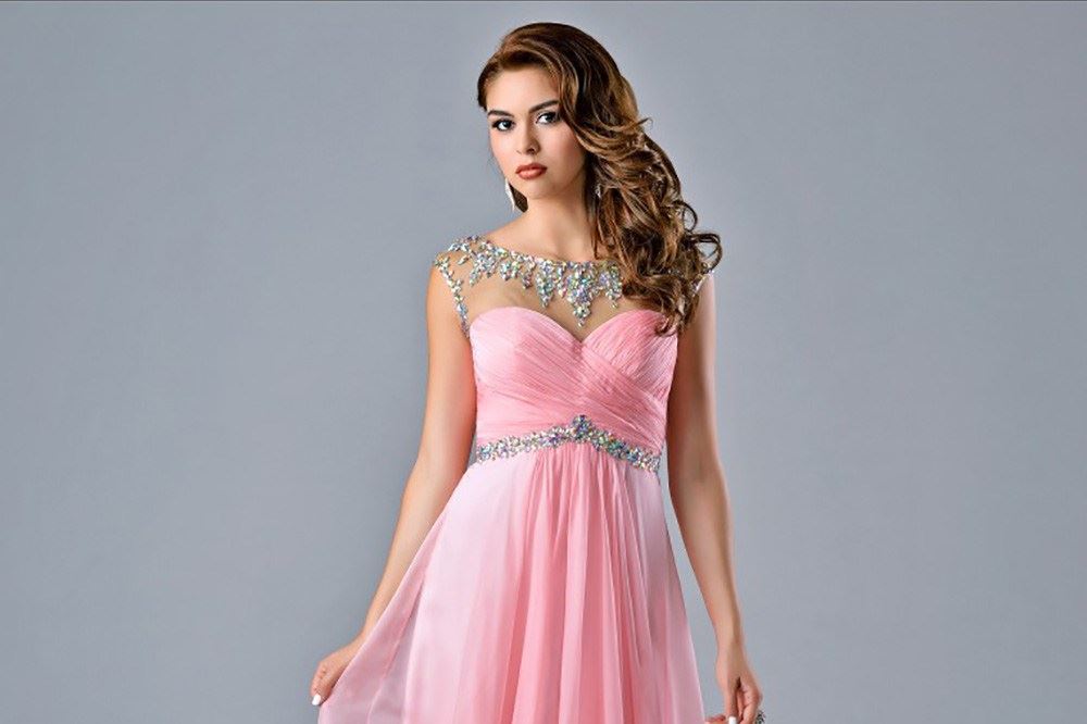 How To Find Your Perfect Prom Dress Image