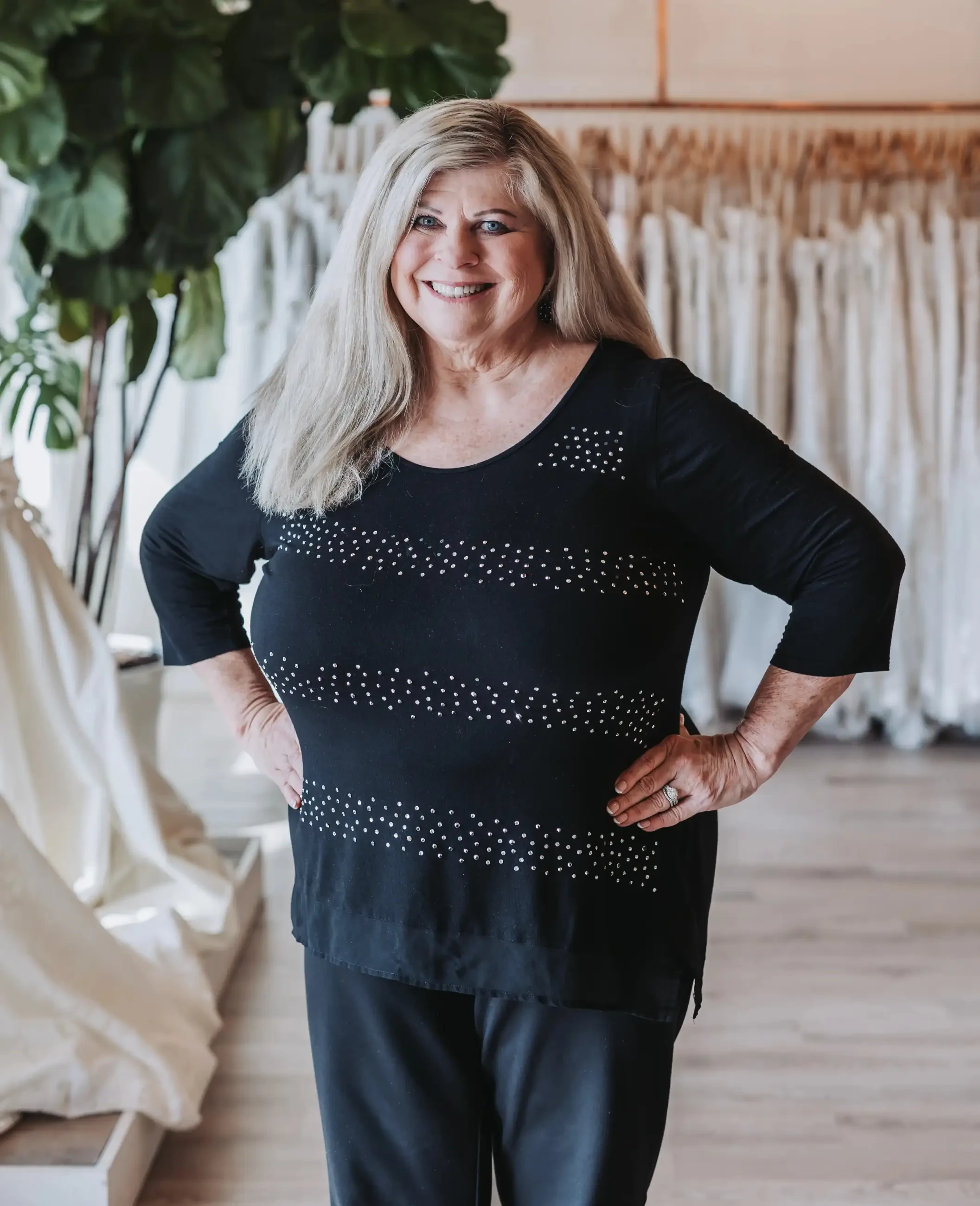 LYNN Eveningwear / Bridal Stylist