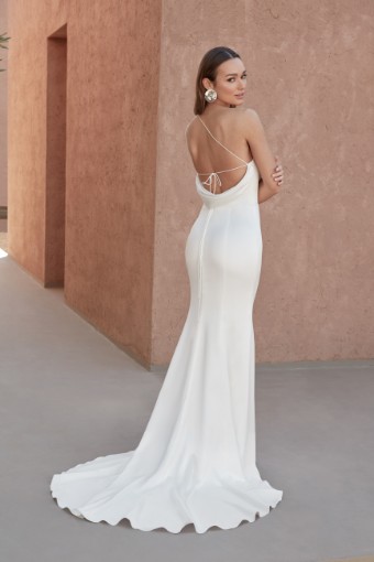 Adore by Justin Alexander Style #11316 Zulla #1 Ivory thumbnail