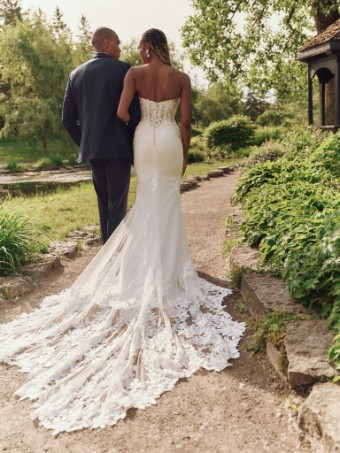 Maggie Sottero Style #YARA #3 Ivory (gown with Natural Illusion) thumbnail