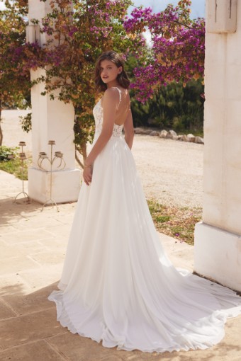 Lillian West Style #LW66391 #1 Ivory/Latte thumbnail