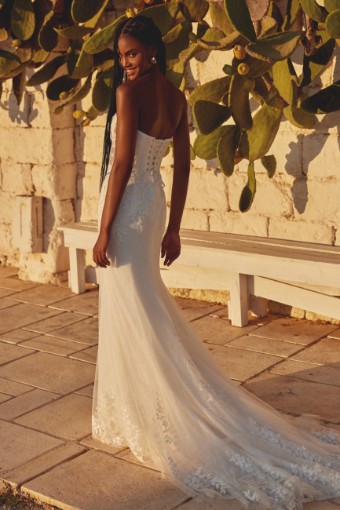 Lillian West Style #LW66385 #1 Ivory/Latte thumbnail