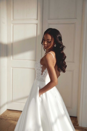 Justin Alexander Sincerity Style #44539 #15 Ivory/Latte thumbnail