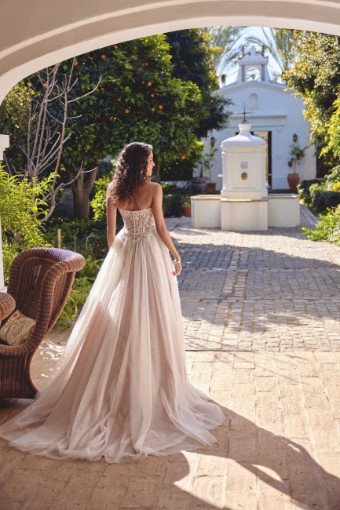 Lillian West Style #LW66430 #5 Nude/Ivory/Latte thumbnail