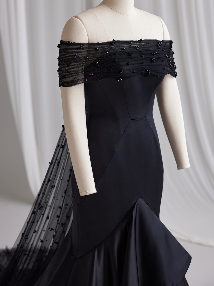 Maggie Sottero Style #TARYN Default Thumbnail Image