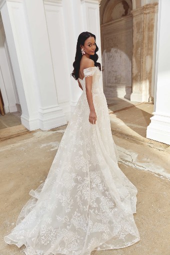 Justin Alexander Sincerity Style #44544 #13 Nude/Ivory thumbnail
