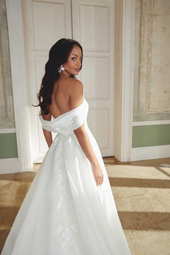 Justin Alexander Sincerity Style #44553 #16 Ivory thumbnail