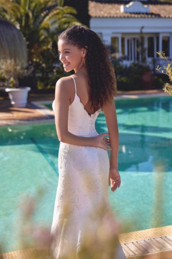 Lillian West Style #LW66418 #4 Ivory/Latte thumbnail