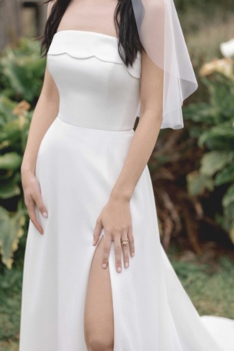 Adore by Justin Alexander Style #11419x    Ondine #3 Ivory thumbnail