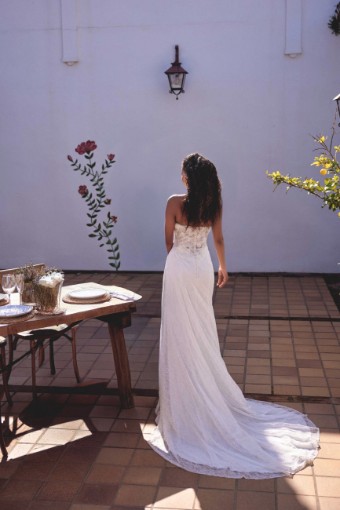 Lillian West Style #LW66414 #3 Ivory/Latte thumbnail