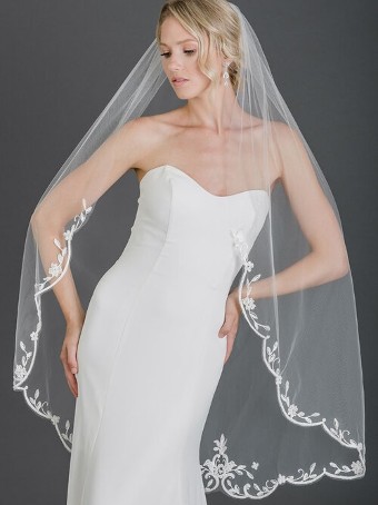 Bel Aire Bridal Style #V7580 #0 thumbnail