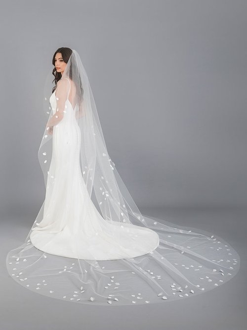 Bel Aire Bridal Style #V7695C Default Thumbnail Image