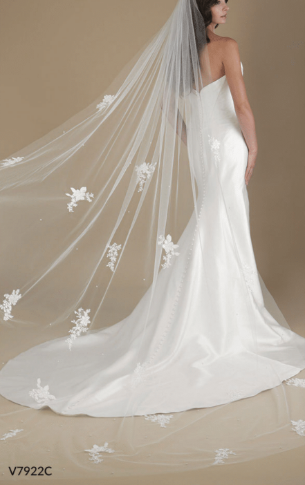 Bel Aire Bridal Style #V7922C Default Thumbnail Image