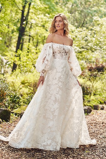 Lillian West Style #LW66333SL #0 default Ivory/Latte thumbnail
